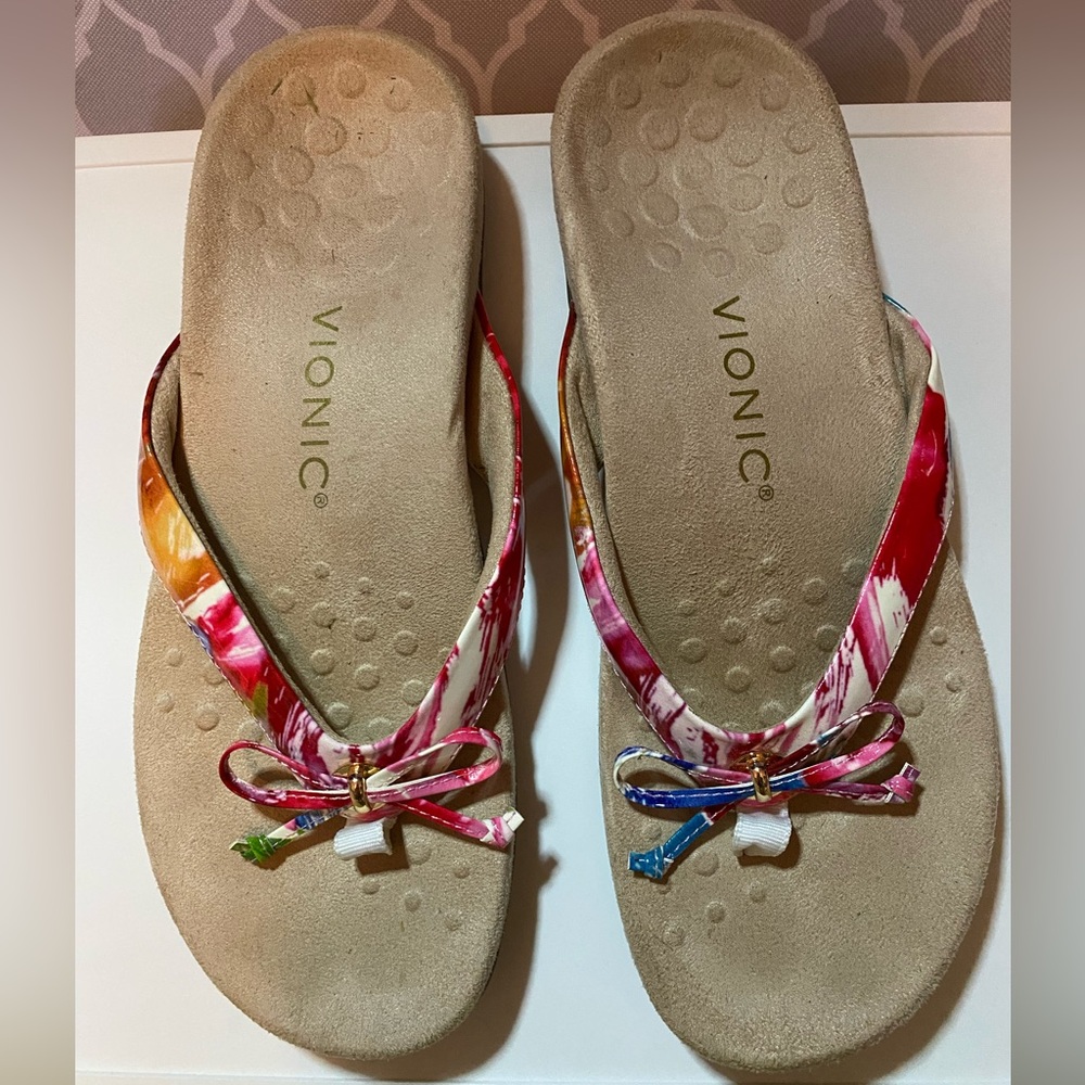 Vionic Sandals